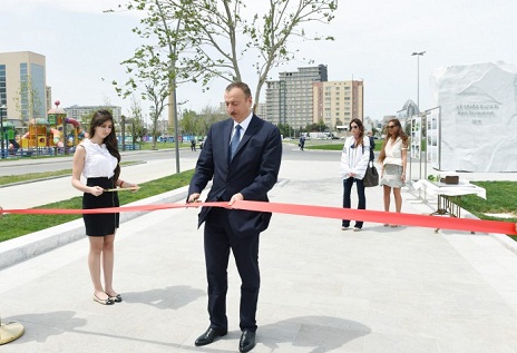 Azerbaijani president and his spouse attend opening of Baku White City boulevard